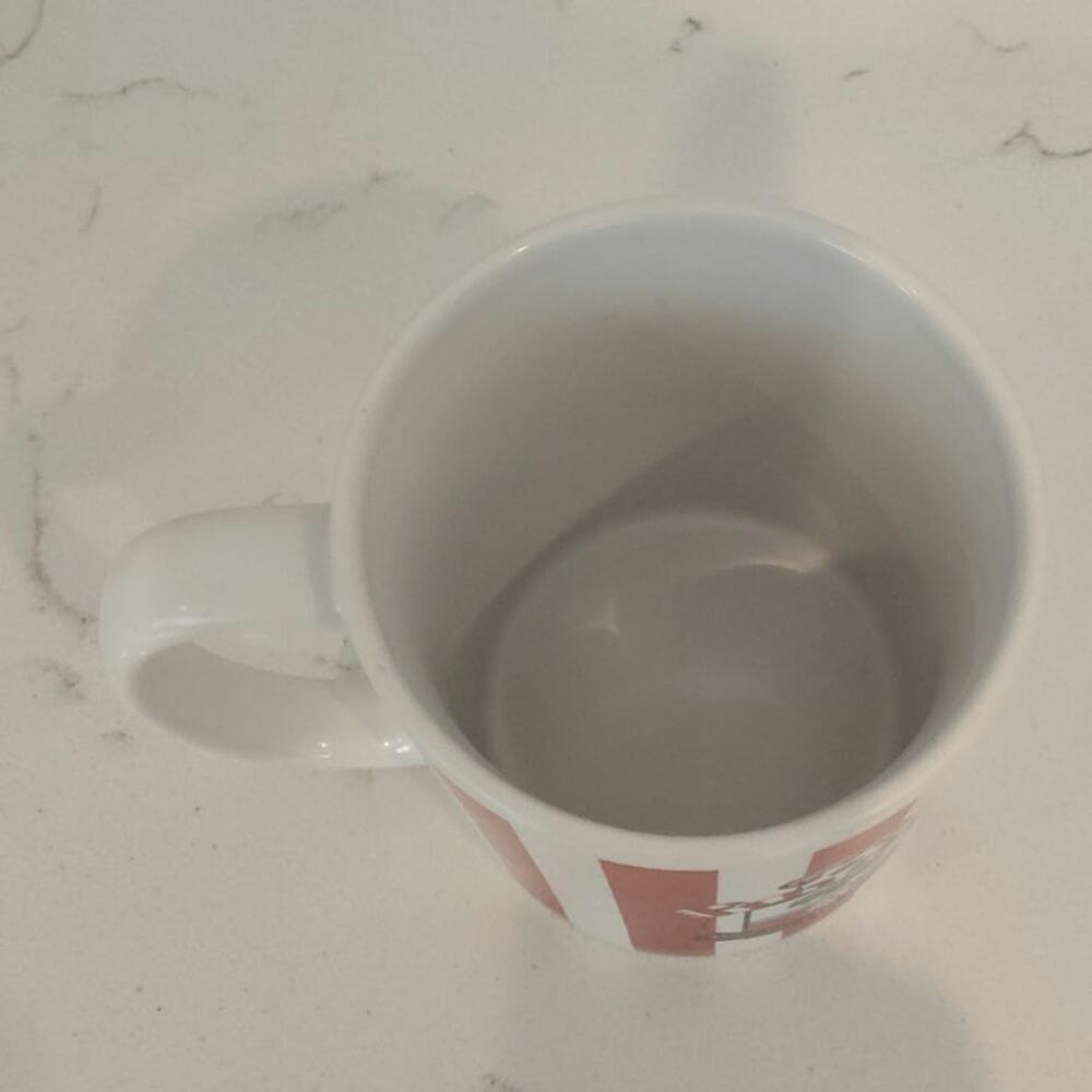 Vintage Southampton FC Mug – Red & White Striped Coffee Cup Premier League - Picture 5 of 5